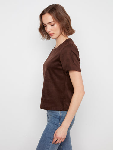 Features a subtle side slit that adds an element of sophistication to the overall design. Great addition to any wardrobe by Charlie B.