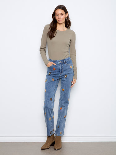 Embrace a stylish look with these jeans featuring straight legs and a regular rise, perfect for any occasion. By Charlie B.