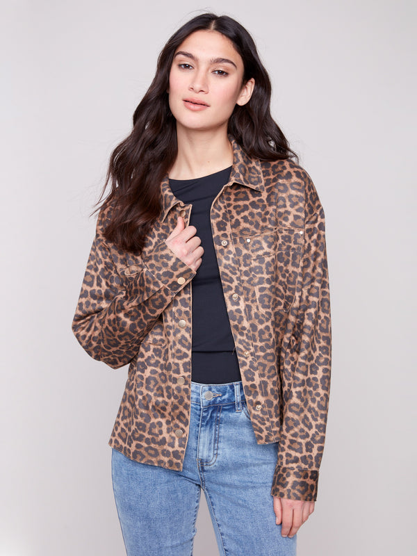Trendy leopard print jacket with a distinctive shirt collar and functional patch pockets by Charlie B.