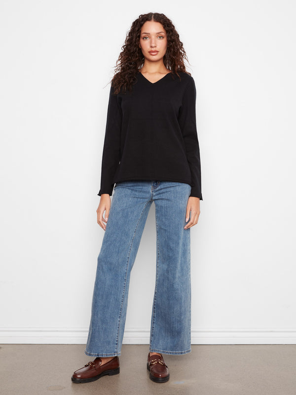 Basic V-Neck Sweater - Black