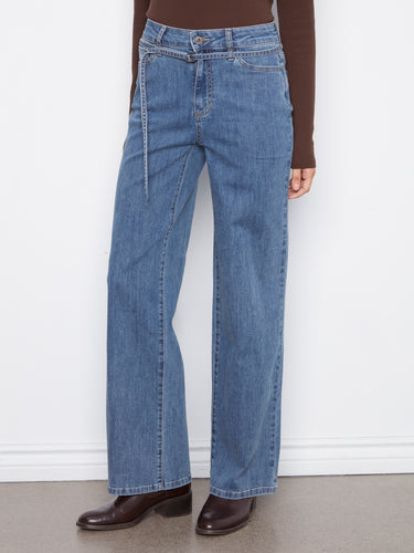 Crafted with a full-length design, these jeans offer a sleek silhouette. The regular rise adds to their versatile wearability by Charlie B.