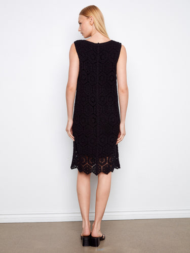 Fashionable garment in a sleeveless cut for ease of movement, ideal for layering or wearing alone. Created by Charlie B.