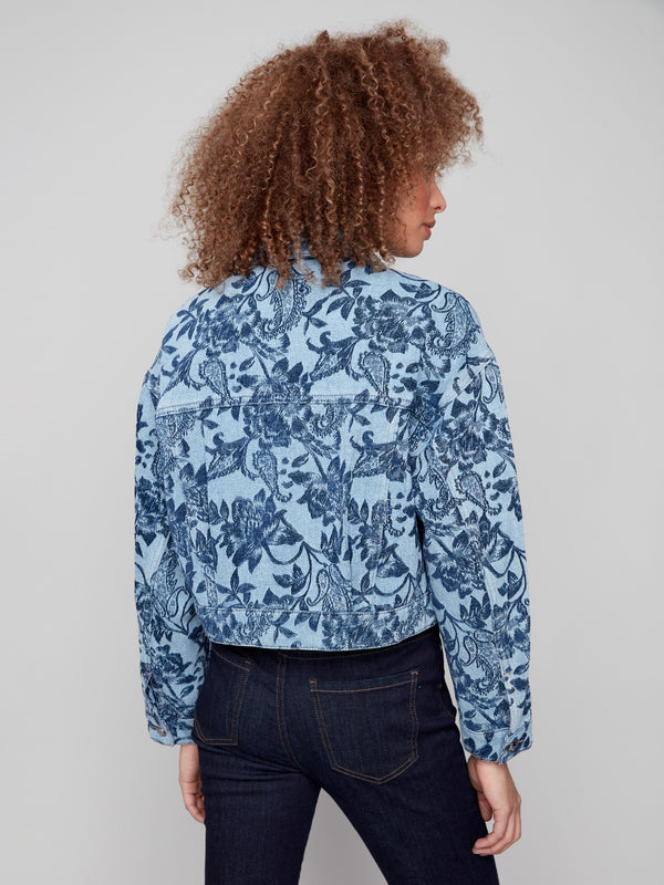 Denim jacket in a trendy cropped length with eye-catching floral jacquard details, adding charm to your wardrobe by Charlie B.