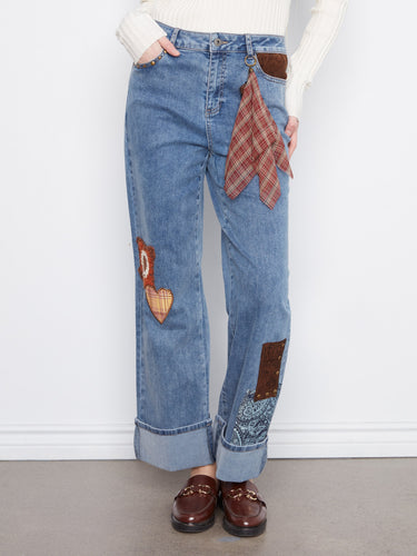These ankle-length jeans boast a trendy cuffed hem and five practical pockets, perfect for any casual outing by Charlie B.