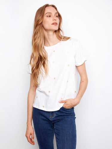 Chic white short-sleeve T-shirt in 100% cotton, adorned with lovely embroidered hearts by Charlie B.
