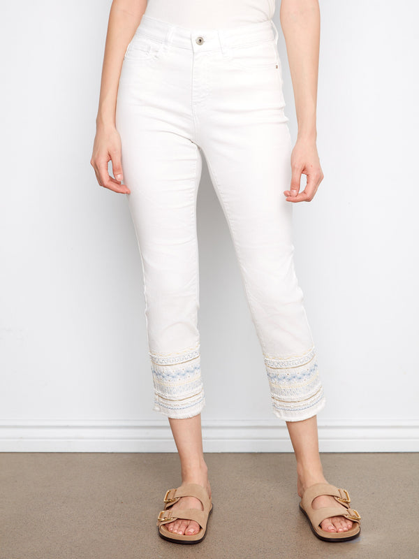 Cropped white jeans with a regular rise and five-pocket design by Charlie B.