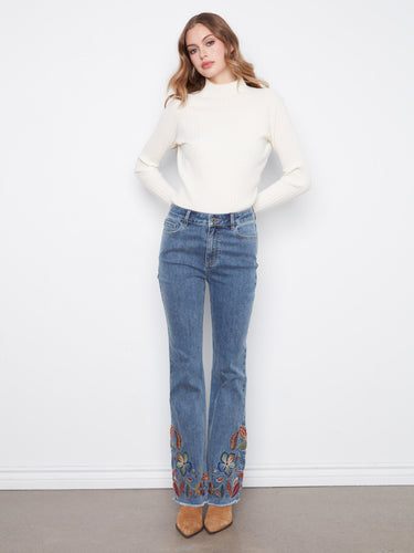 Crafted from stretch denim fabric, these jeans ensure comfort and style for everyday wear. Beautifully made by Charlie B.