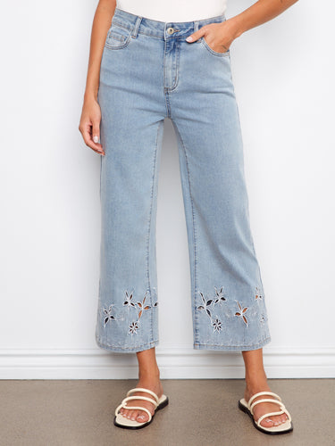 Enjoy the cropped length of these jeans, perfect for showcasing your favorite footwear. Crafted in stretch denim by Charlie B.