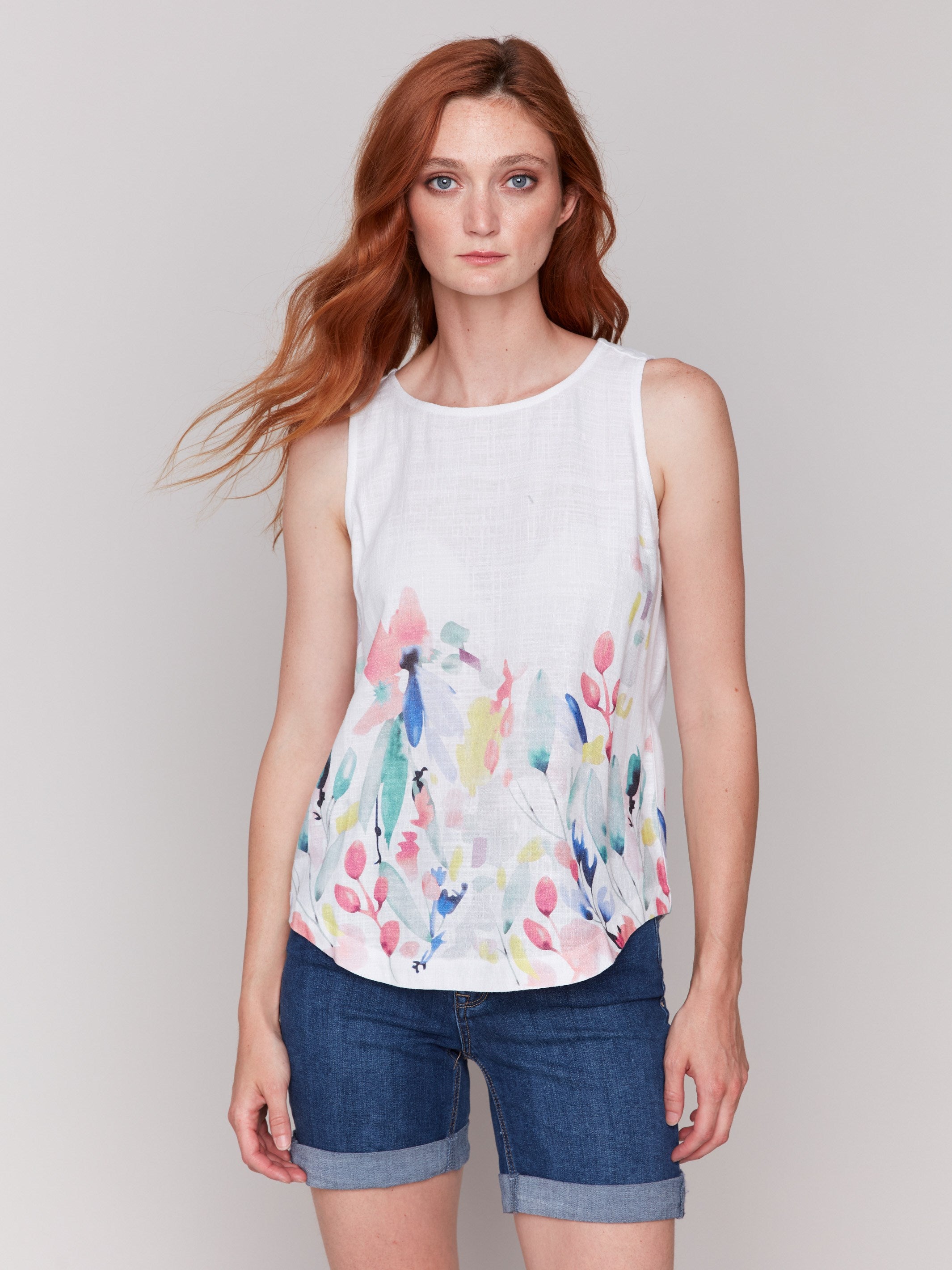Floral pattern top featuring a crew neckline by Charlie B.
