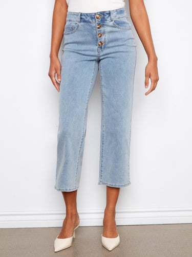 These light blue jeans feature a five-pocket design and straight fit, perfect for versatile styling by Charlie B.