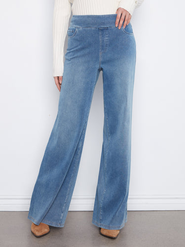 Full-length medium blue wide-leg jeans featuring a versatile 5-pocket design, perfect for any occasion by Charlie B.
