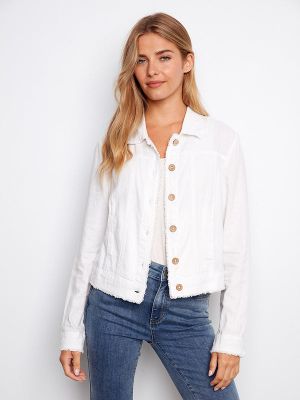 Casual yet stylish white jacket with distinctive frayed edges, enhancing everyday fashion. A timeless piece by Charlie B.