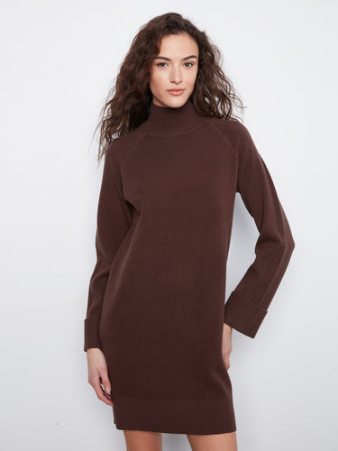 Stylish design with long raglan sleeves adding comfort and flair by Charlie B.