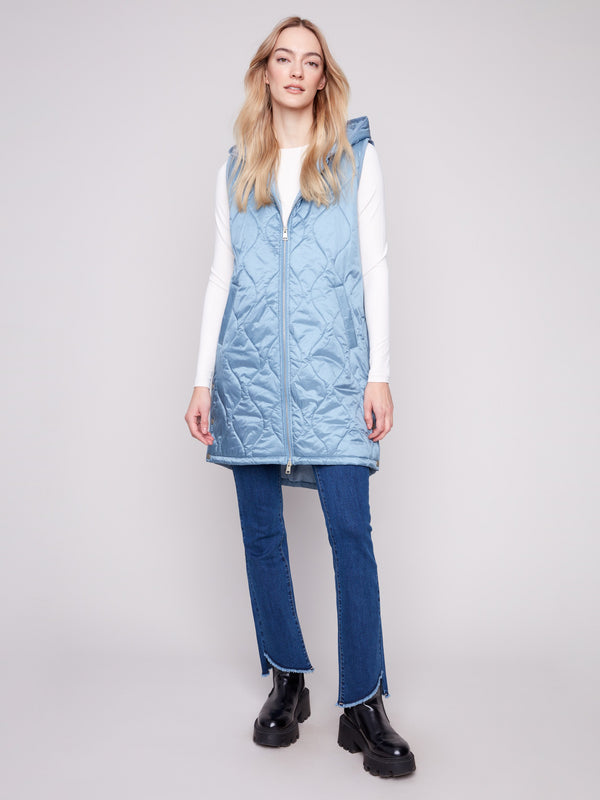 Oxford vest with quilted texture and zipper front closure by Charlie B.