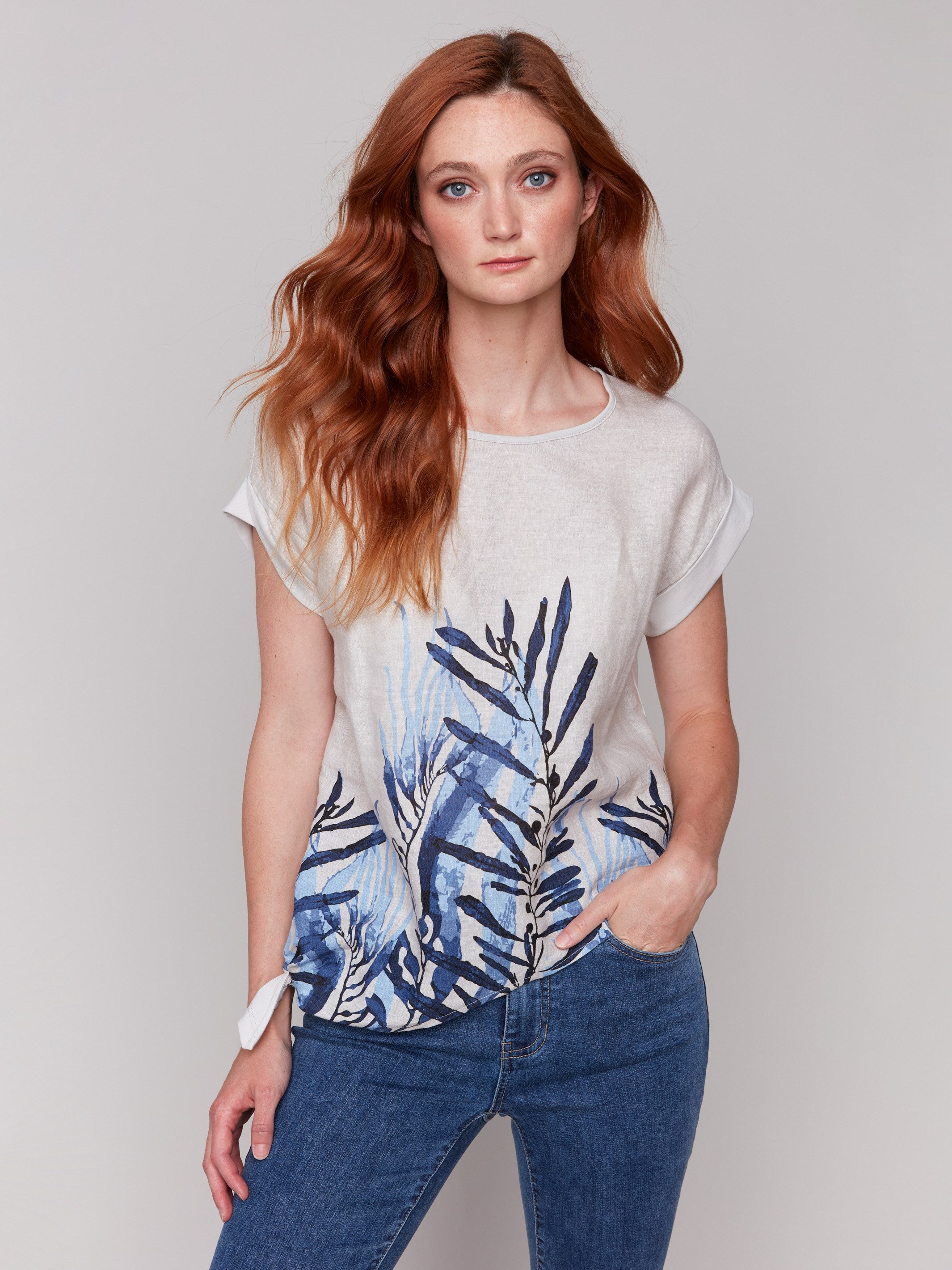 Top with crew neckline and palm print by Charlie B.