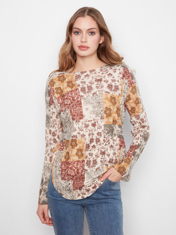 Printed Rounded Hem Sweater - Quilt