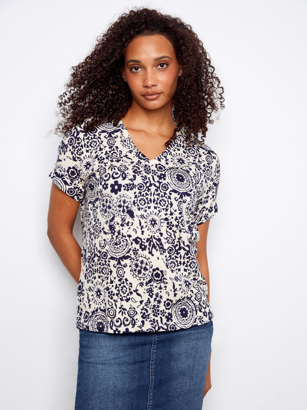 Printed Short Sleeve V-Neck T-Shirt - Baroque