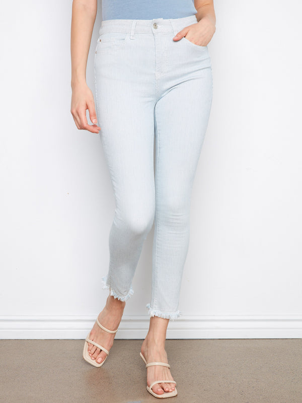 Designed with a regular rise for classic comfort and style, these jeans are an everyday essential. Fashioned expertly by Charlie B.