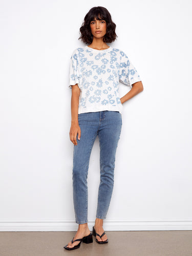 Enjoy the lightweight feel of this short-sleeved floral shirt, designed to keep you cool and comfortable all day by Charlie B.