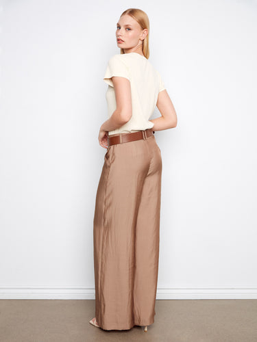 Designed with a regular rise, these pants provide classic comfort and style effortlessly. By Charlie B.