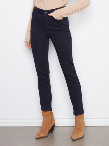 These regular rise pants provide a classic silhouette for effortless elegance every day. Crafted by Charlie B.