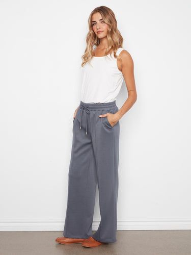 Designed with front seam detail, these pants add a touch of sophistication to your outfit by Charlie B.