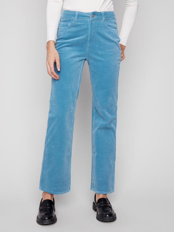 These long length Oxford corduroy pants offer a classic, versatile style by Charlie B.