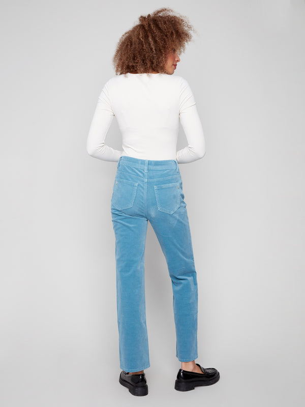 Enjoy the stretch corduroy material in these stylish Oxford pants designed for comfort by Charlie B.