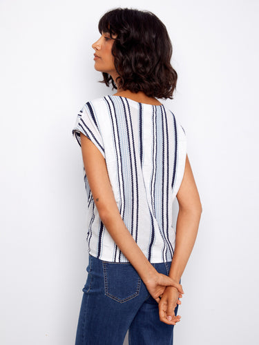 The classic boat neckline complements the striped pattern of this cotton top beautifully, creating an effortlessly stylish piece by Charlie B.