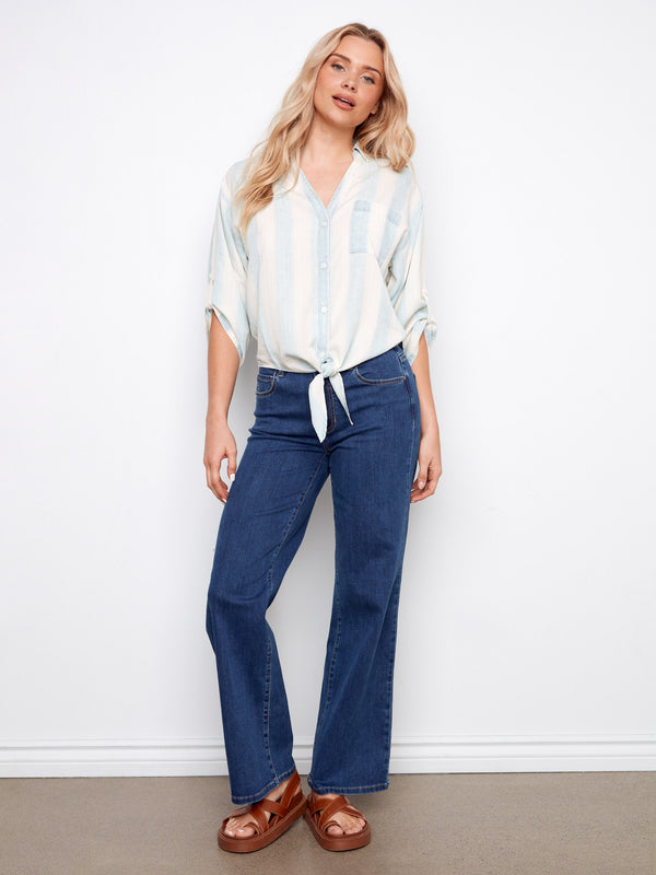 Casual shirt with 3/4 roll-up sleeves, offering versatility and comfort for any occasion. A must-have piece by Charlie B.