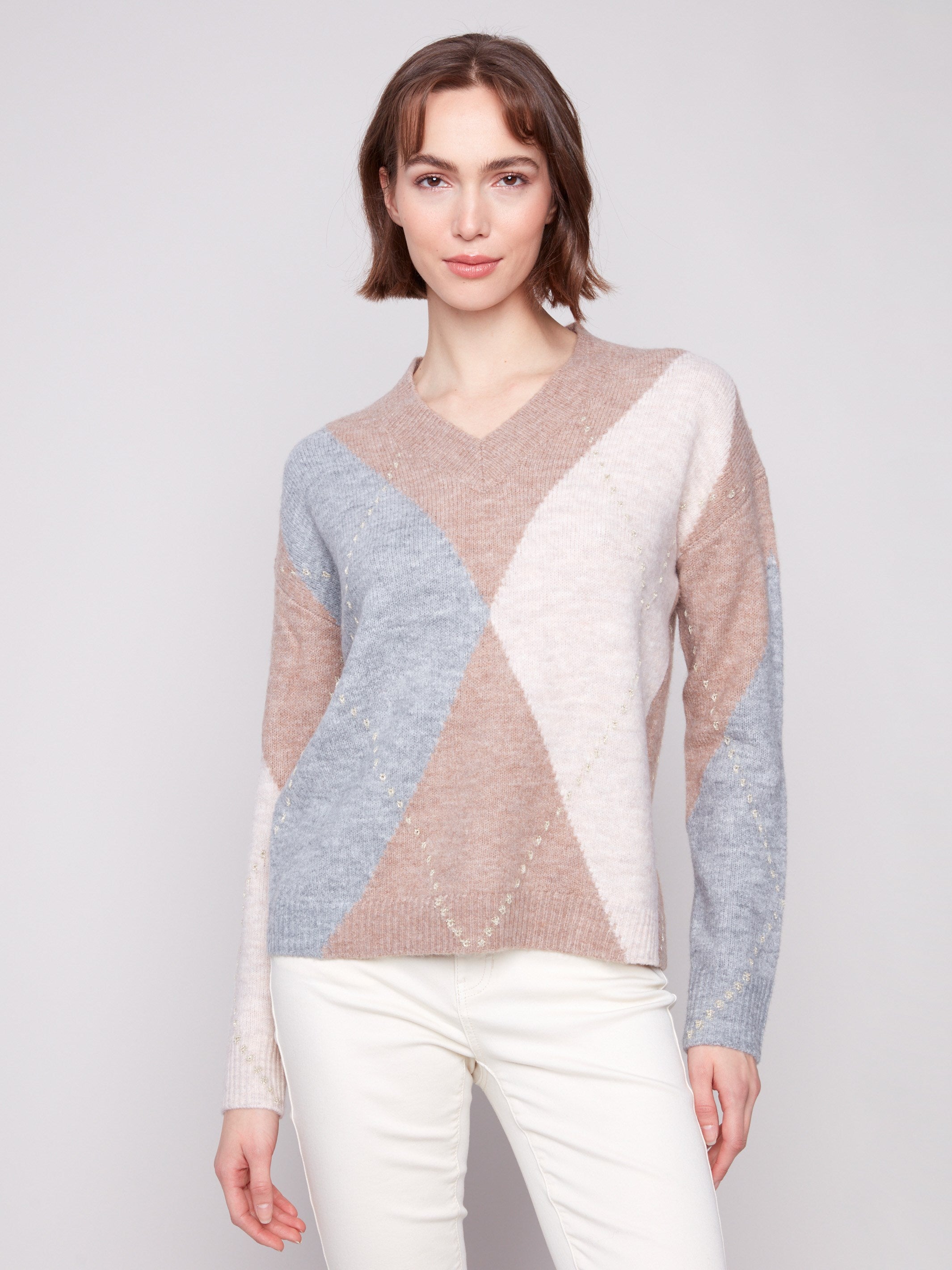 Heather Sesame sweater with jacquard style and argyle pattern, showcasing a cozy V-neck design by Charlie B.