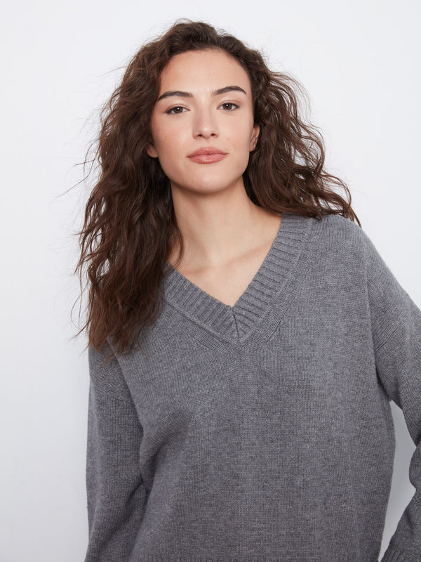 V-Neck Knit Sweater - HeatherMed Grey