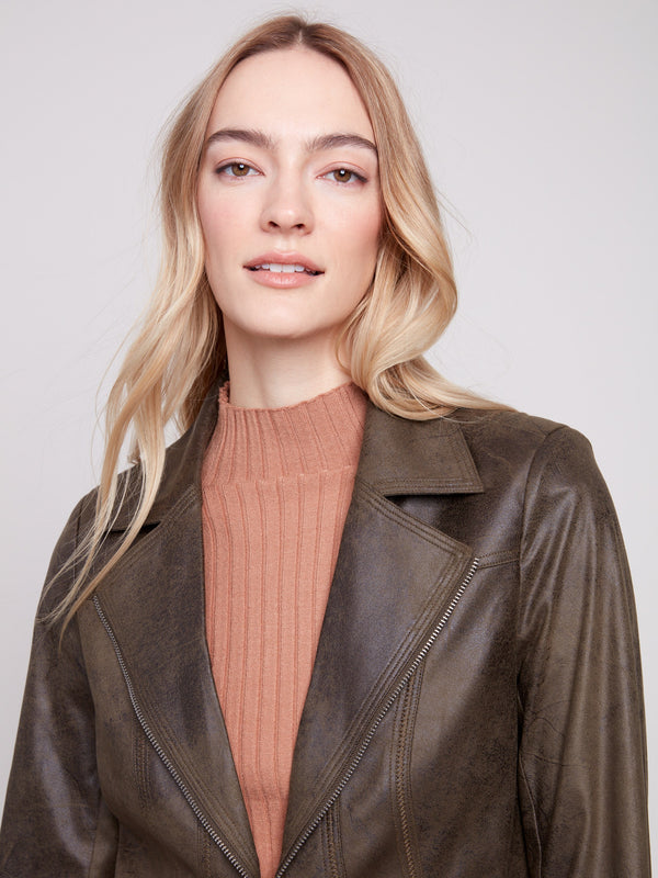 Elegant spruce jacket featuring a classic lapel collar, combining sophistication with comfort by Charlie B.