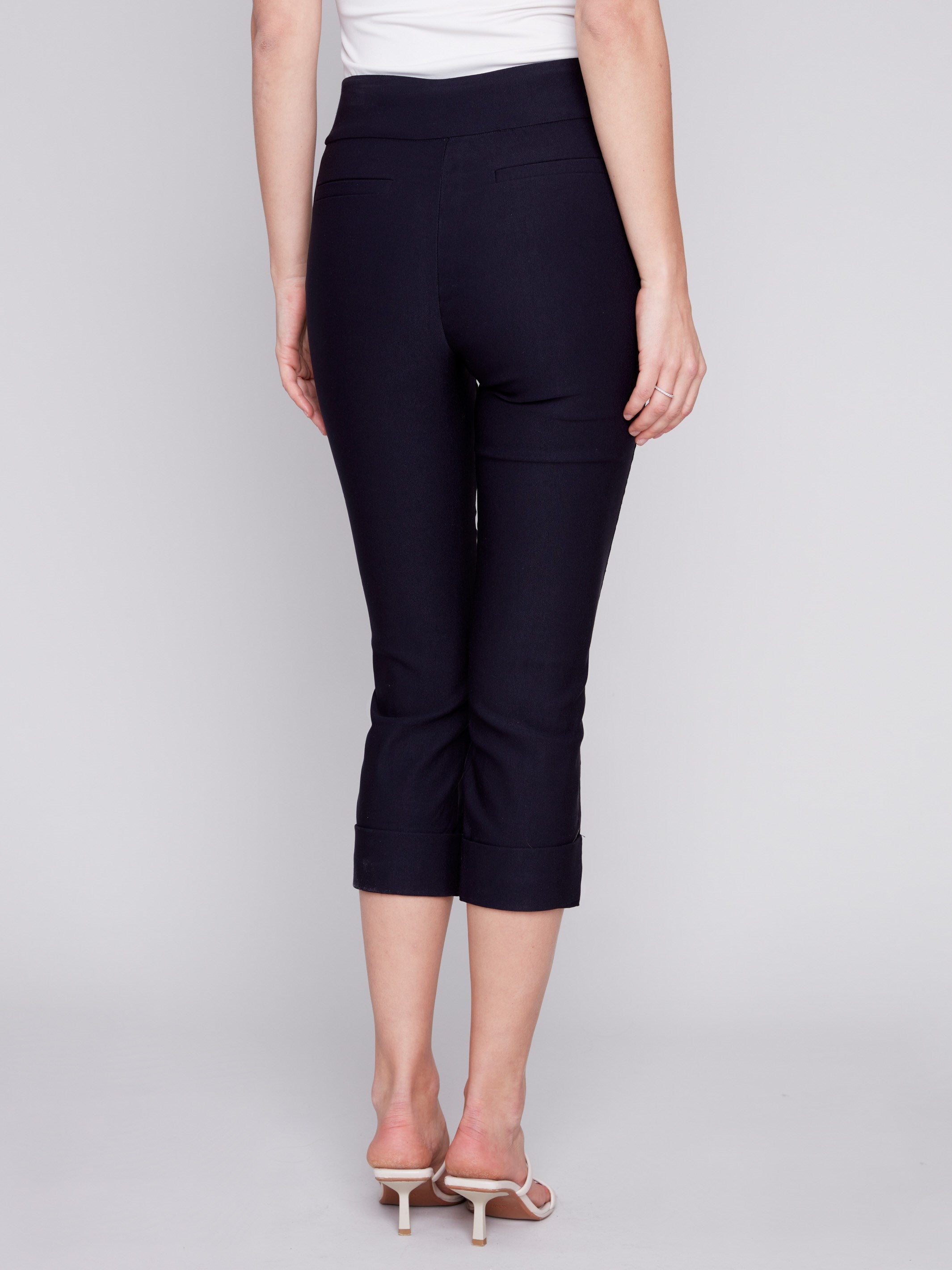 Women's Stretch Pull-On Capri Pants, Black